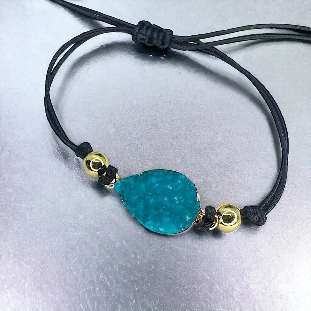 Chic NWOT Black Leather Adjustable Bracelet with Dazzling Gold & Turquoise Charm